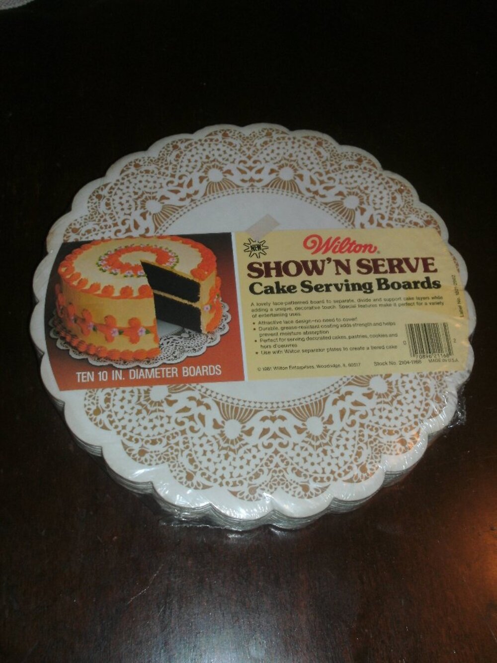 NWT Vintage 1981 Wilton 10" Cake Boards Circles Doily Lace Show ‘n Serve 10 Pack